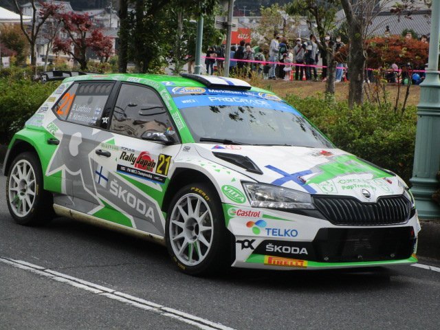 WRC28